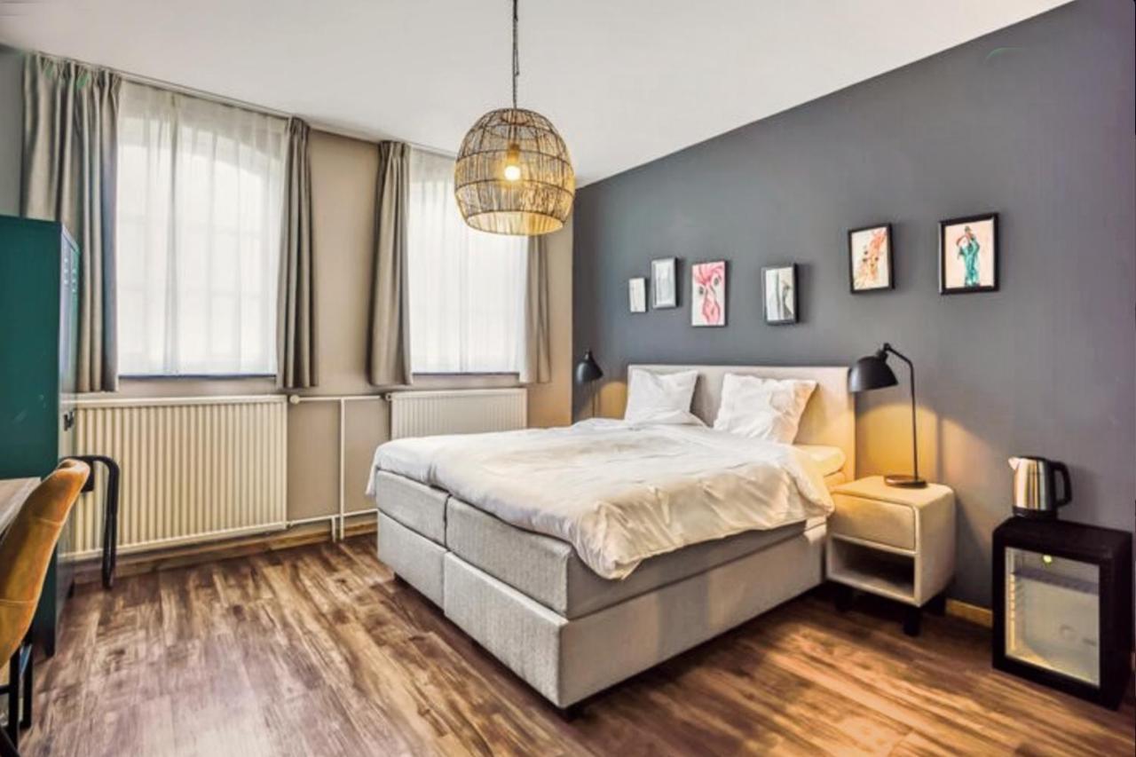 In De Witte Dame Hotel Bar Kitchen Apartments Grubbenvorst المظهر الخارجي الصورة