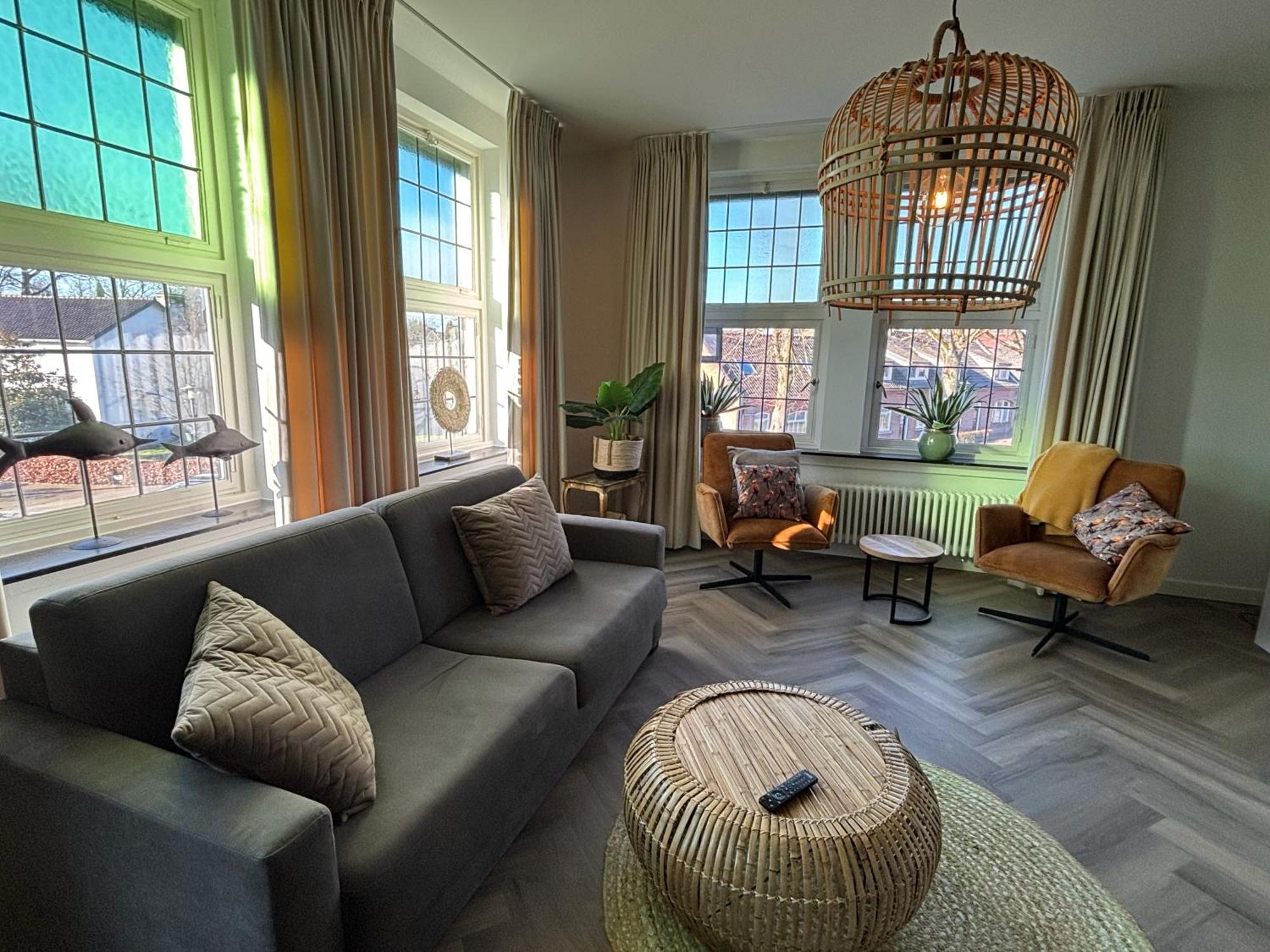 In De Witte Dame Hotel Bar Kitchen Apartments Grubbenvorst المظهر الخارجي الصورة