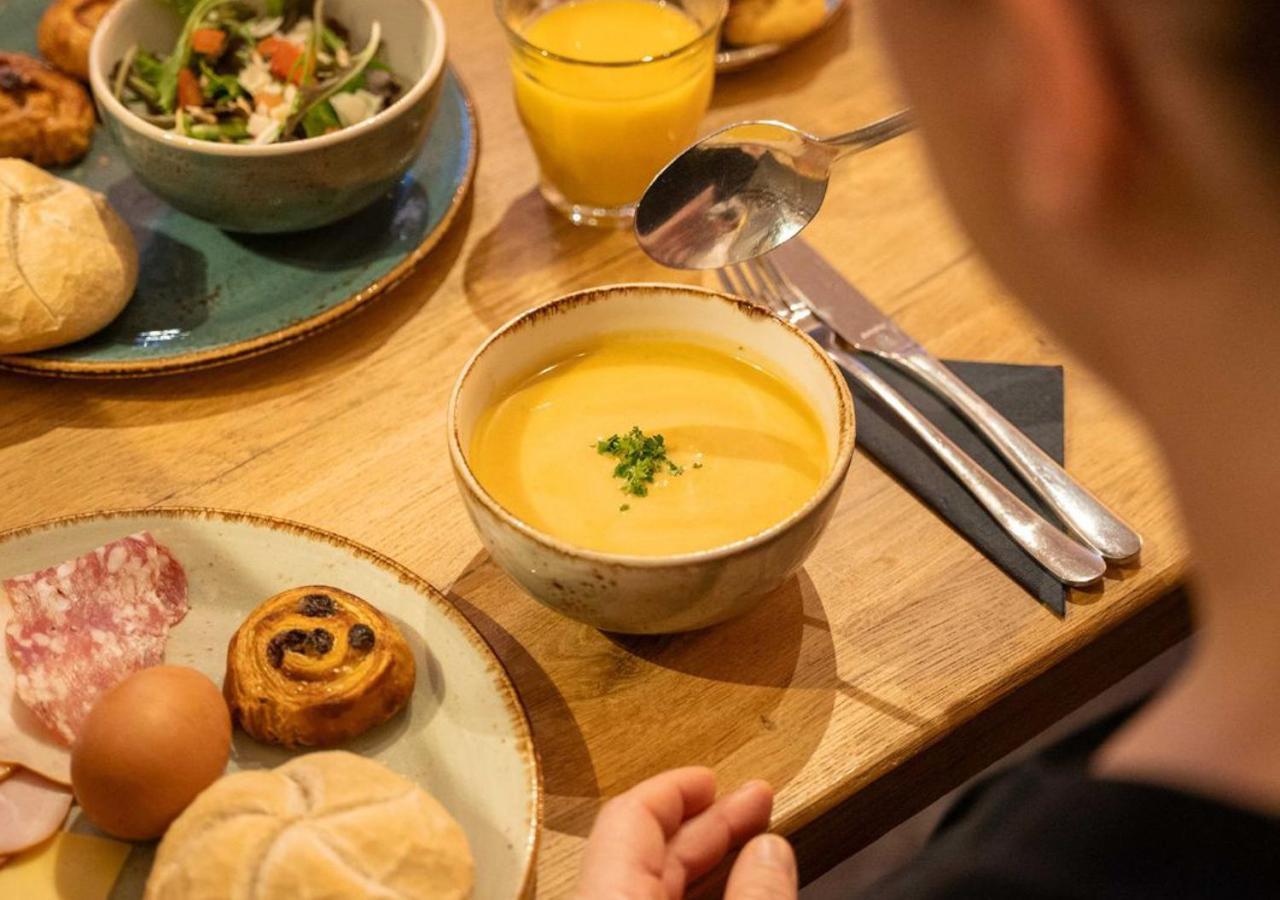 In De Witte Dame Hotel Bar Kitchen Apartments Grubbenvorst المظهر الخارجي الصورة